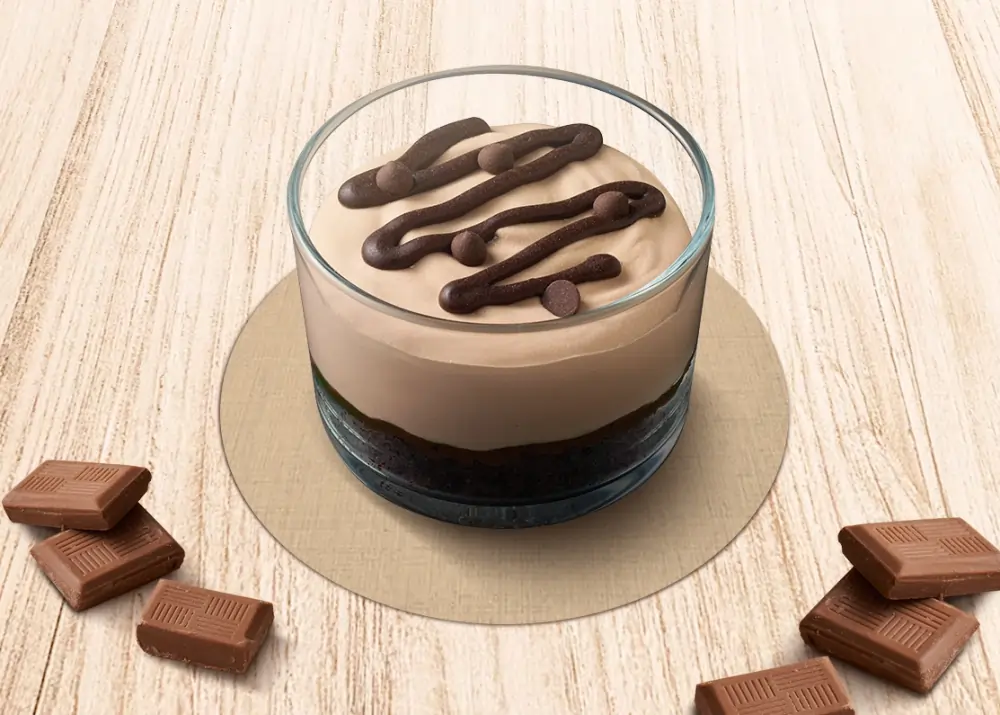 Classic Choco Frozen Cake